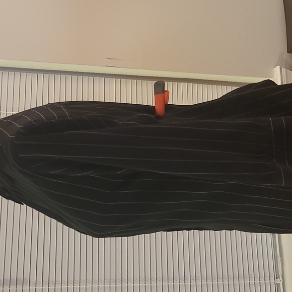 Apparenza V-Neck Button Down Blouse - Picture 4 of 8